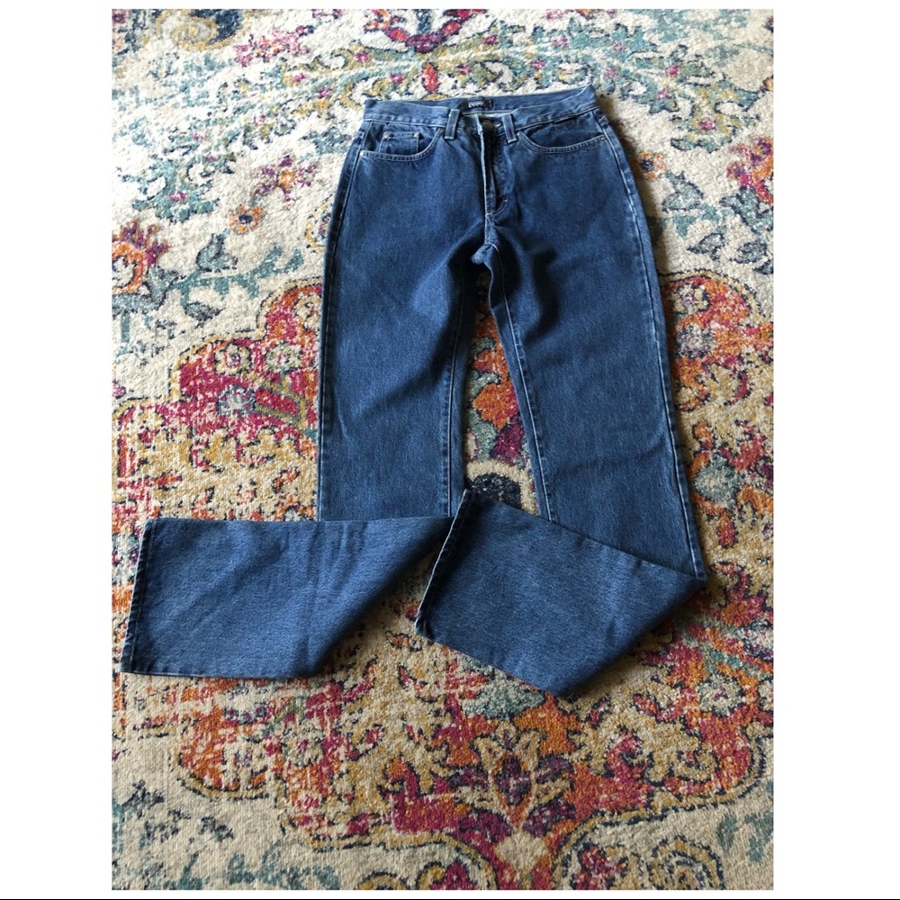 NWT Gianfranco Ferre Vita Bass Jeans Italy 27